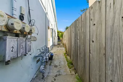 1818 E 22nd Street, Oakland, CA 94606 - Photo 19