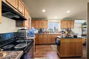 6920 Pano Ln, Somerset, CA 95684 - Photo 15