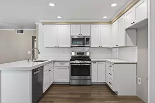 2225 Americana Dr, Roseville, CA 95747 - Photo 15