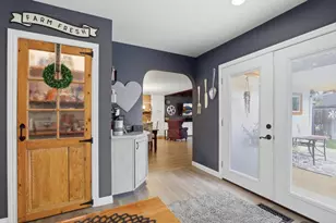 1360 Delone Dr, Yuba City, CA 95991 - Photo 17