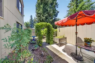 2279 Swarthmore Dr, Sacramento, CA 95825 - Photo 47