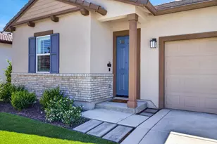 5685 Sailrock St, Sacramento, CA 95835 - Photo 3