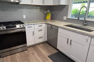 Fostones, Sacramento, CA 95828 - Photo 19