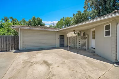 832 Prow Court, Sacramento, CA 95822 - Photo 3