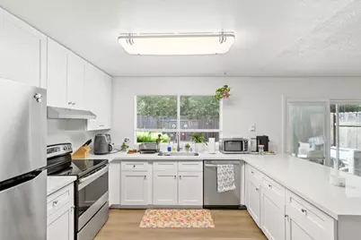 3030 Albany Avenue, Davis, CA 95618 - Photo 15