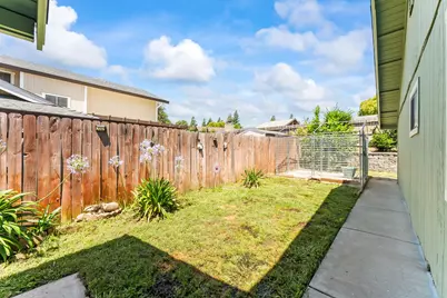 4433 Galbrath Drive, Sacramento, CA 95842 - Photo 51