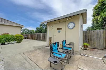 8311 Oakwood Hills Circle, Citrus Heights, CA 95610 - Photo 27