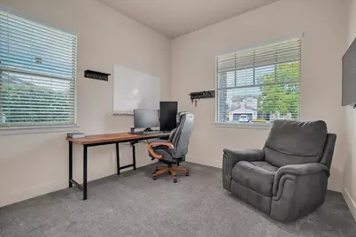 1244 Bluegrass Court, Oakdale, CA 95361 - Photo 11