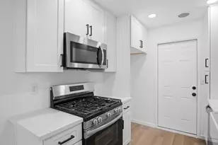 2044 Peggy Ln, Modesto, CA 95351 - Photo 11