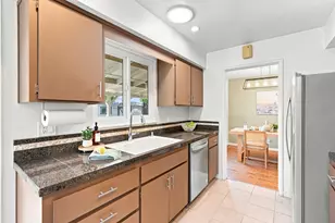 3704 Ardmore Rd, Sacramento, CA 95821 - Photo 11
