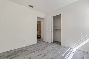 6427 Canyon Creek Way, Elk Grove, CA 95758 - Photo 19