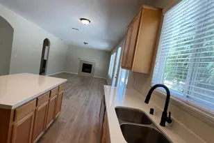 10385 Nations Cir, Stockton, CA 95209 - Photo 5