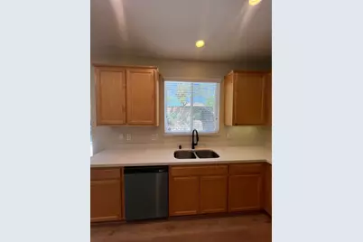 10385 Nations Circle, Stockton, CA 95209 - Photo 9