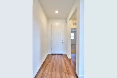 5439 Drawbridge Way, Riverbank, CA 95367 - Photo 7