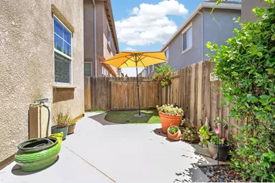 3840 Purple Finch Ln, Modesto, CA 95355 - Photo 21