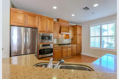 2362 Shadow Berry Drive, Manteca, CA 95336 - Photo 9