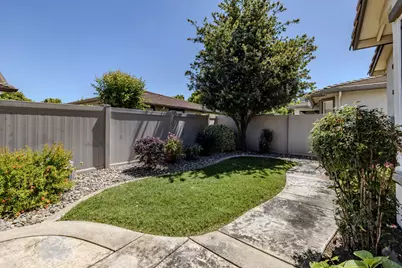 2362 Shadow Berry Drive, Manteca, CA 95336 - Photo 39