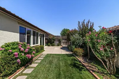 375 Applegate Drive, Oakdale, CA 95361 - Photo 47