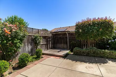 375 Applegate Drive, Oakdale, CA 95361 - Photo 41