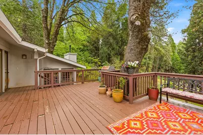 12669 Greenfields Way, Grass Valley, CA 95945 - Photo 19