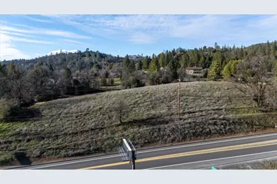 527 E Highway 4, Murphys, CA 95247 - Photo 17