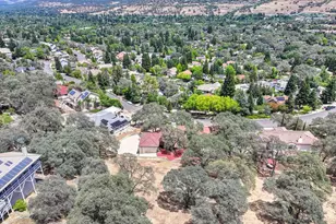 2072 Moonstone Cir, El Dorado Hills, CA 95762 - Photo 57