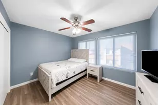 1425 W Swain Rd, Stockton, CA 95207 - Photo 23