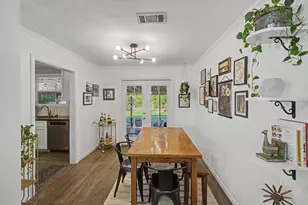 3933 Loreto Way, Sacramento, CA 95821 - Photo 9