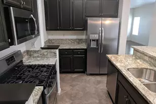 4001 Saintsbury Dr, Sacramento, CA 95834 - Photo 5