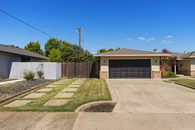 1391 Los Padres Way, Sacramento, CA 95831 - Photo 33