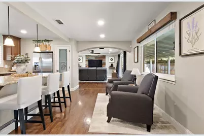 1391 Los Padres Way, Sacramento, CA 95831 - Photo 11