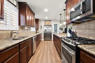 1391 Los Padres Wy, Sacramento, CA 95831 - Photo 3