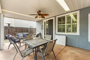 9656 Holly Glen Way, Elk Grove, CA 95757 - Photo 27