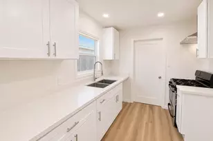 5020 Emerson Rd, Sacramento, CA 95820 - Photo 5