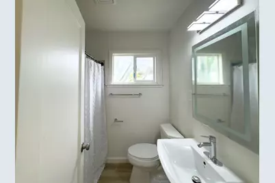 5020 Emerson Rd., Sacramento, CA 95820 - Photo 13