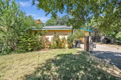 3117 Judah Street, Sacramento, CA 95815 - Photo 3