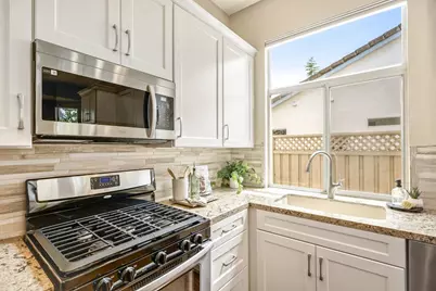 4081 Rose Creek, Roseville, CA 95747 - Photo 19