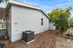 Vicksburg Ln, North Highlands, CA 95660 - Photo 33