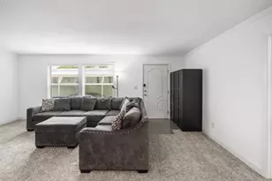 Vicksburg Ln, North Highlands, CA 95660 - Photo 17