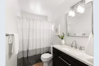 301 Harding Boulevard #4, Roseville, CA 95678 - Photo 9