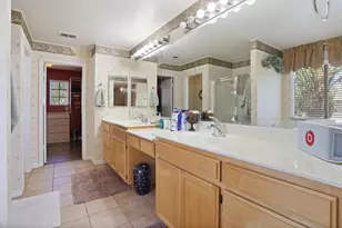 1621 Autumn Meadow Ln, Tracy, CA 95376 - Photo 49