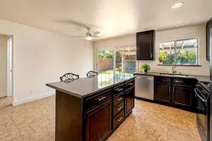 6609 Gingerloop Ct, Sacramento, CA 95842 - Photo 9