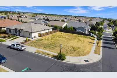 2700 Liberty Drive, Woodland, CA 95776 - Photo 5