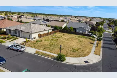 2700 Liberty Drive, Woodland, CA 95776 - Photo 3