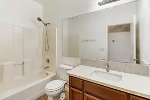 8203 Gardenside Ct, Sacramento, CA 95829 - Photo 25