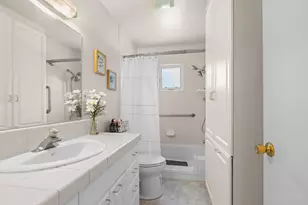 6545 Miles Ln, Carmichael, CA 95608 - Photo 17