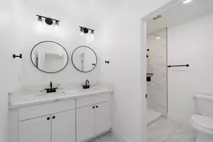 10216 Rockingham Dr, Sacramento, CA 95827 - Photo 19