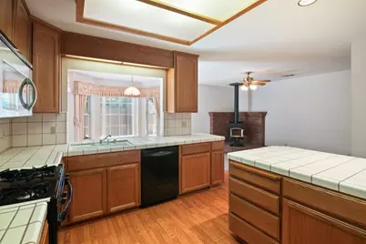 1858 Pontiac Street, Oakdale, CA 95361 - Photo 17