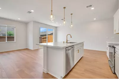 109 Shiplap Circle, Sacramento, CA 95835 - Photo 7
