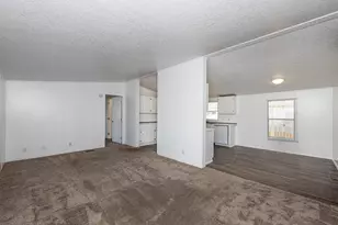 E Ave I, Lancaster, CA 93535 - Photo 3